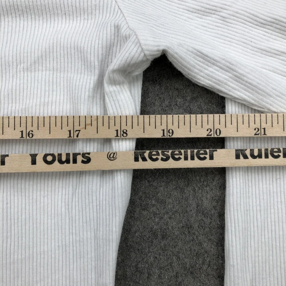 SKIMS White Long Sleeve Tee - Picture 8 of 9